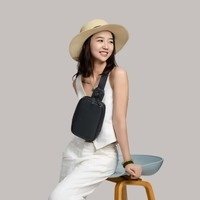 imgi 132 Crossbody Model 1