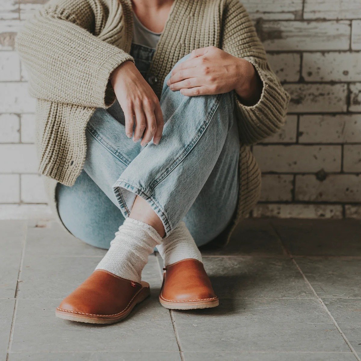 imgi 241 1200 x 1200 0012 Blavand Brown 15 d61acf10 49ad 4dfc bff6 172eeb789078