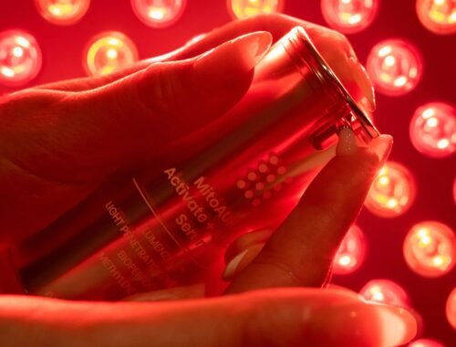 imgi 52 MitoAura Serum 07 MitoRedLight